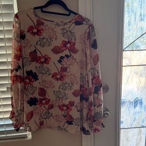 Ava & Viv Cream Floral Blouse